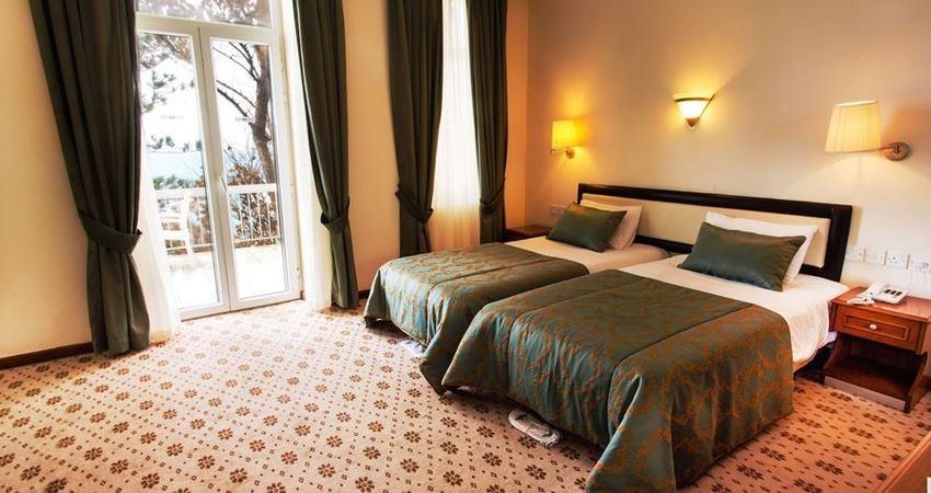 Dome Hotel