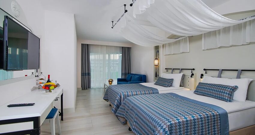 Limak Cyprus Deluxe Hotel