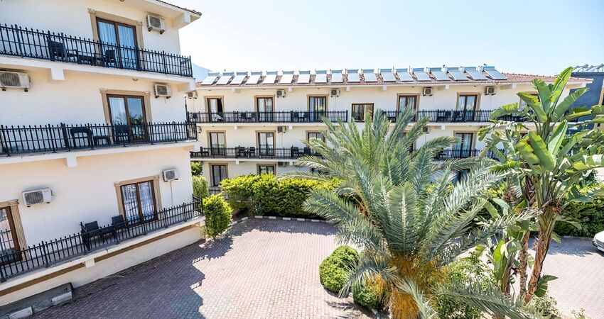 RIVERSIDE GARDEN RESORT HOTEL