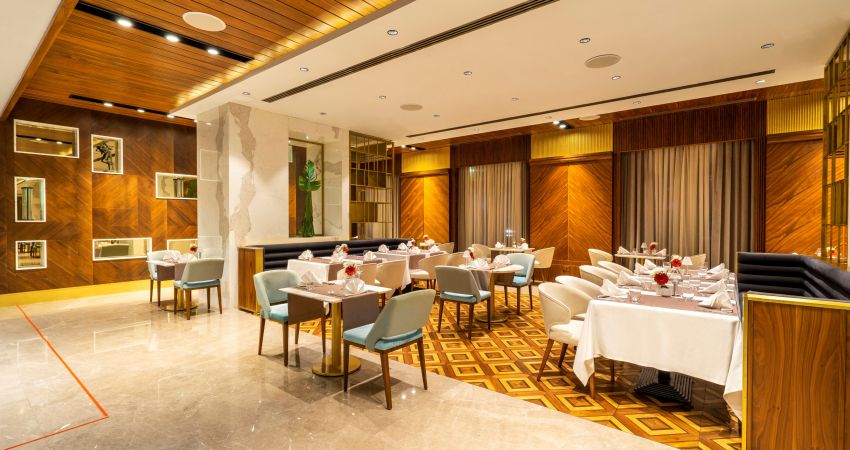 ROCKS HOTEL & CASINO