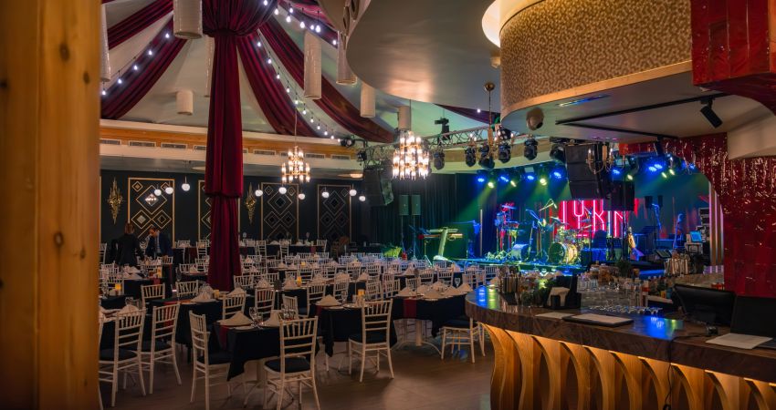 ROCKS HOTEL & CASINO