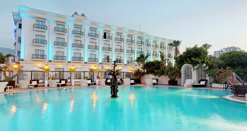 ROCKS HOTEL & CASINO