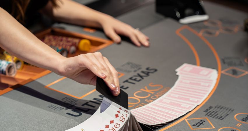 ROCKS HOTEL & CASINO