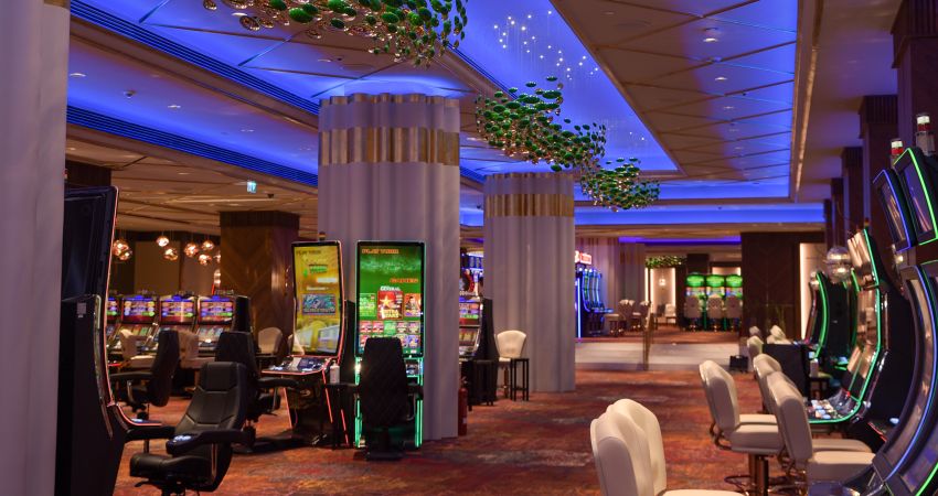 ROCKS HOTEL & CASINO