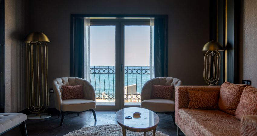 ROCKS HOTEL & CASINO