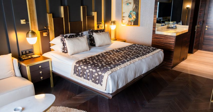 ROCKS HOTEL & CASINO