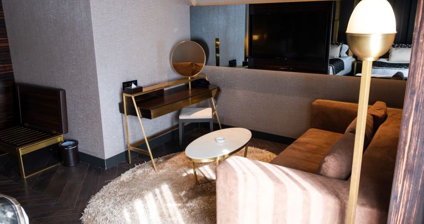 ROCKS HOTEL & CASINO