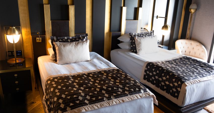 ROCKS HOTEL & CASINO