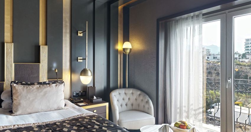 ROCKS HOTEL & CASINO