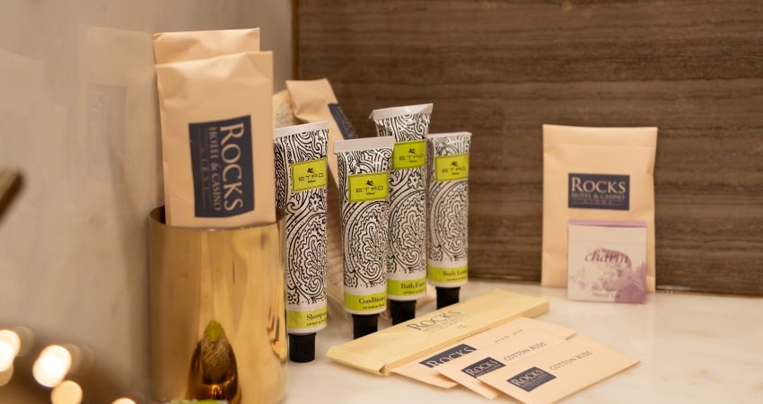 ROCKS HOTEL & CASINO