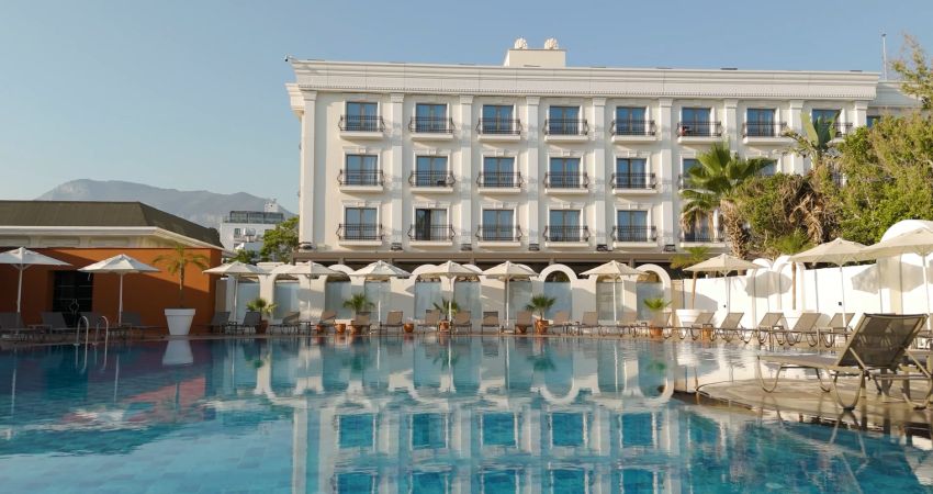 ROCKS HOTEL & CASINO