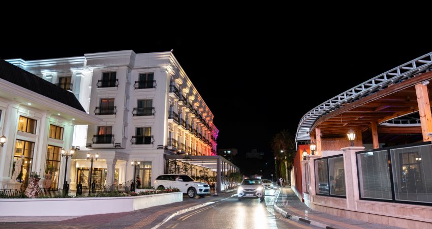 ROCKS HOTEL & CASINO