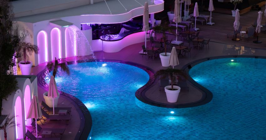 ROCKS HOTEL & CASINO